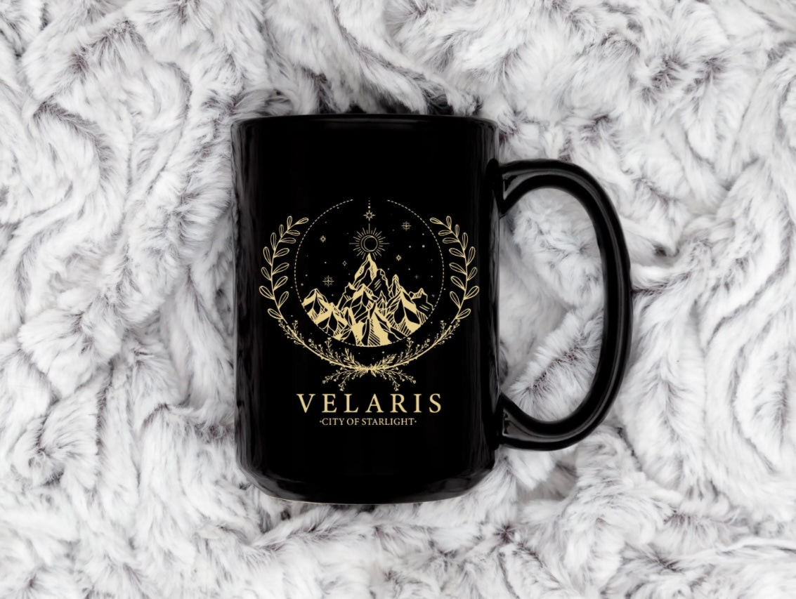 Taza con el escudo de Velaris