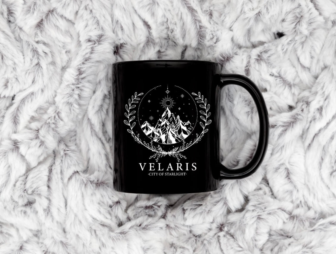 Taza con el escudo de Velaris