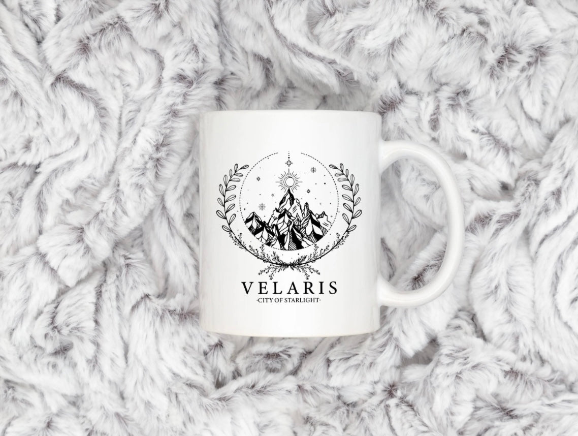 Taza con el escudo de Velaris